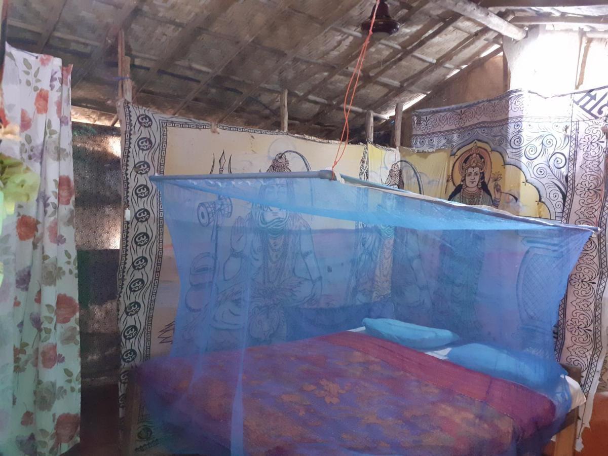 Laughing Buddha Hostel Arambol Exterior photo