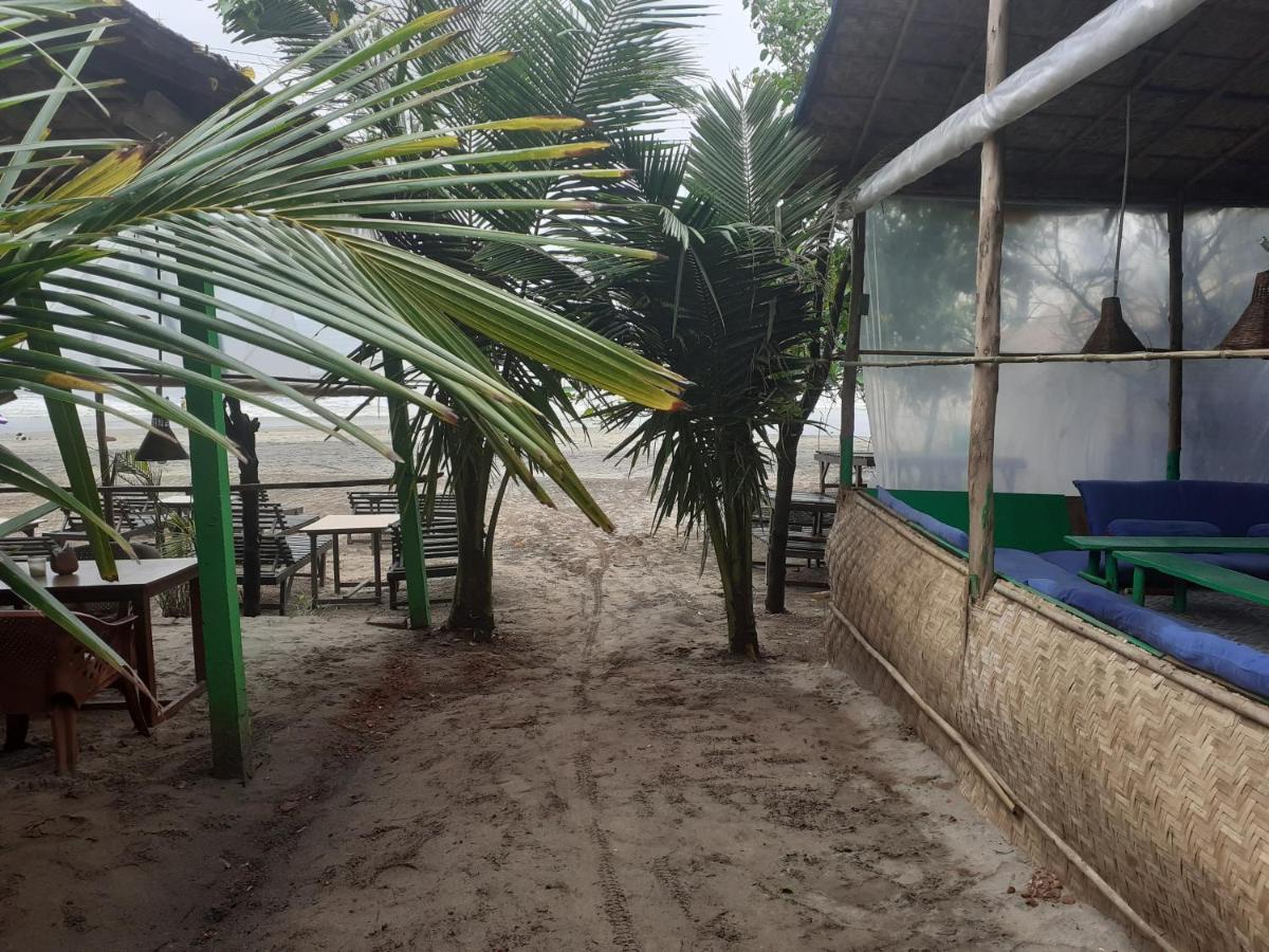 Laughing Buddha Hostel Arambol Exterior photo