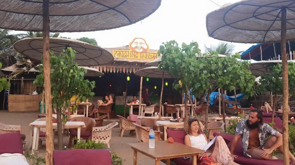 Laughing Buddha Hostel Arambol Exterior photo