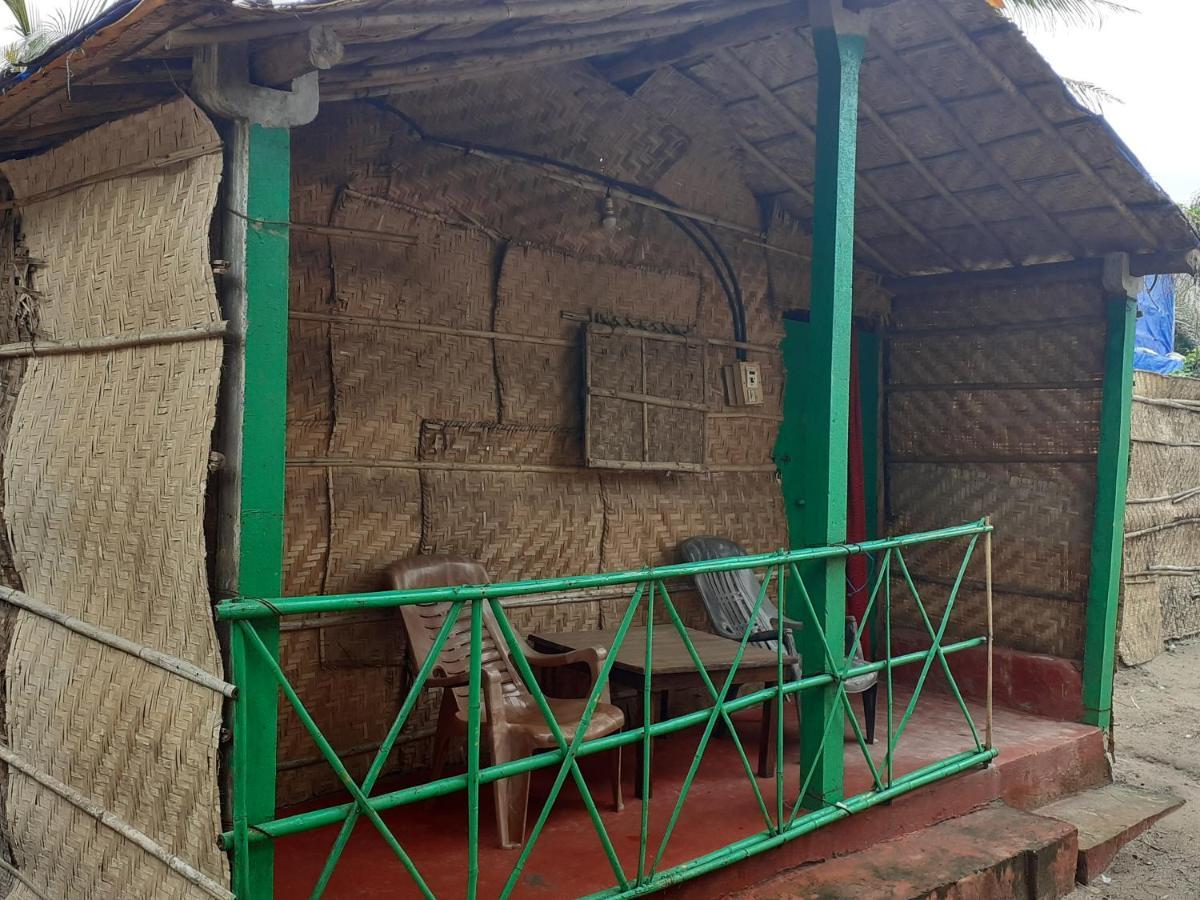 Laughing Buddha Hostel Arambol Exterior photo